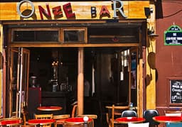 Le Onze Bar